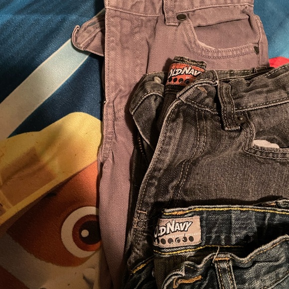 All of these in the bundle are in great condition and most are name brands - Picture 7 of 7